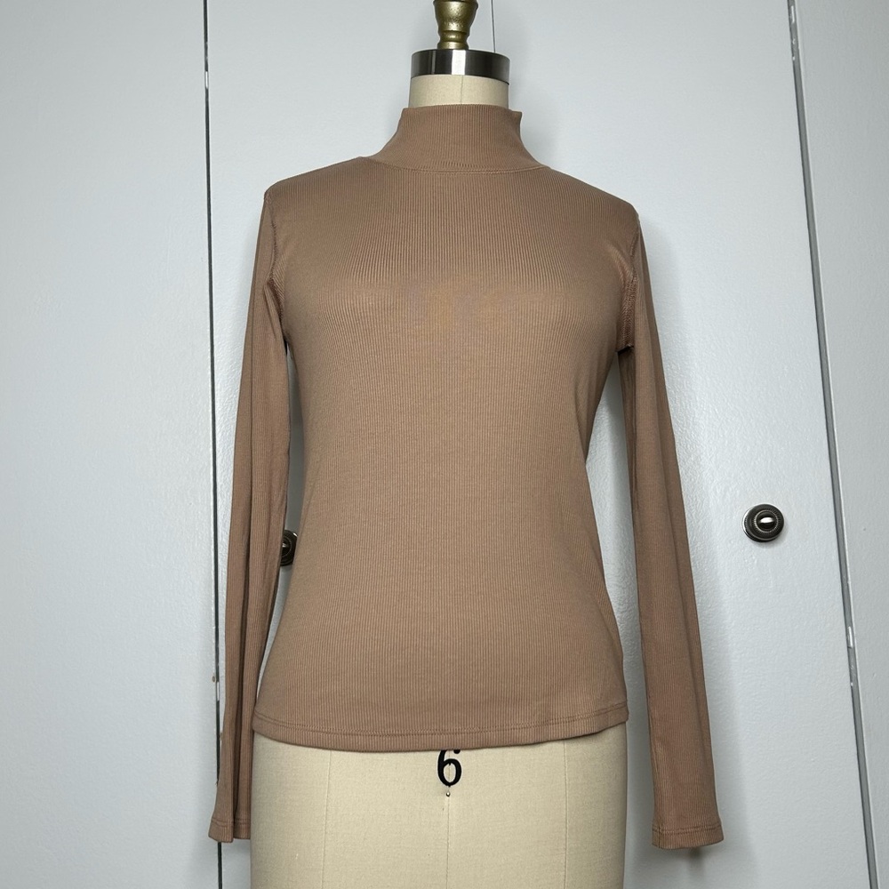 Elie Tahari Ribbed Mock Neck Top